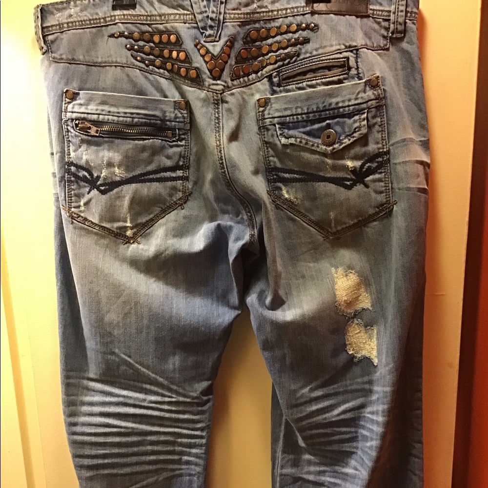 Jeans - Picture 2 of 3